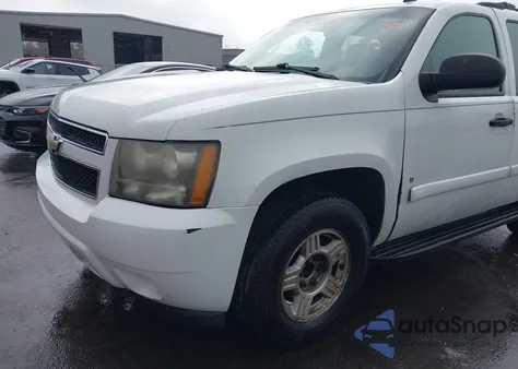 2008 Chevrolet Tahoe Ls из США, поврежденный, VIN 1GNFC13C38R225377
